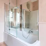 Classy Heritage Home, Center, 7 Guests Милан